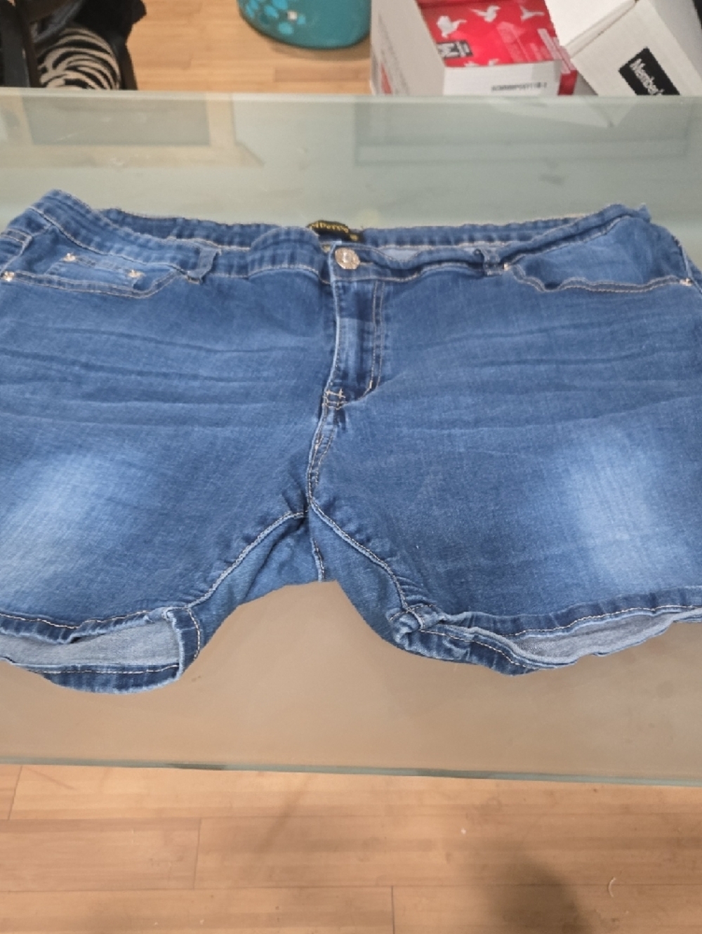 Denim Jean Shorts with Flag Pocket Accents - Blue - Picture 8 of 10